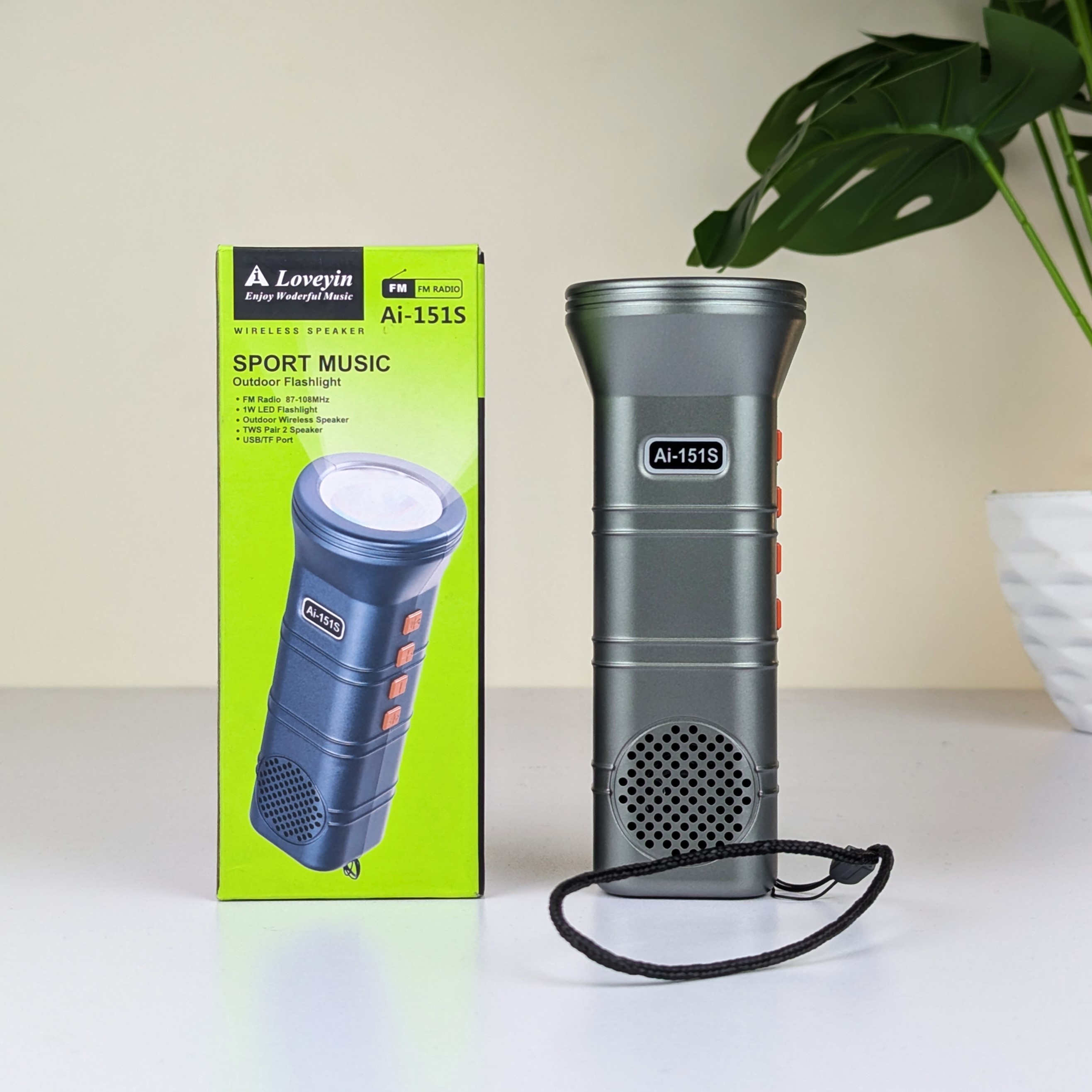 Ai-151s Wireless Speaker Sport Music Outdoor Flashlight